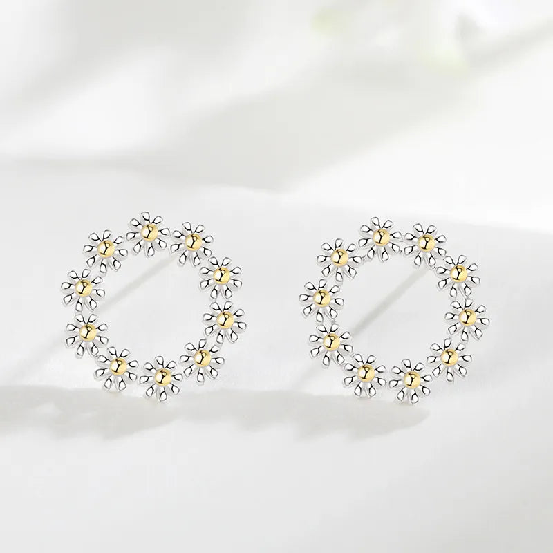 Exquisite Fashion Crystal Cat Stud Earring Silver Color Women Daisy Earrings Gothic Accessories Cute Girl Birthday Party Jewelry