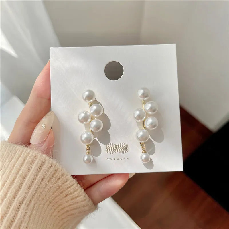 2021 New Fashion Korean Oversized White Pearl Drop Earrings for Women Bohemian Golden Round Zircon Wedding Earrings Jewelry Gift