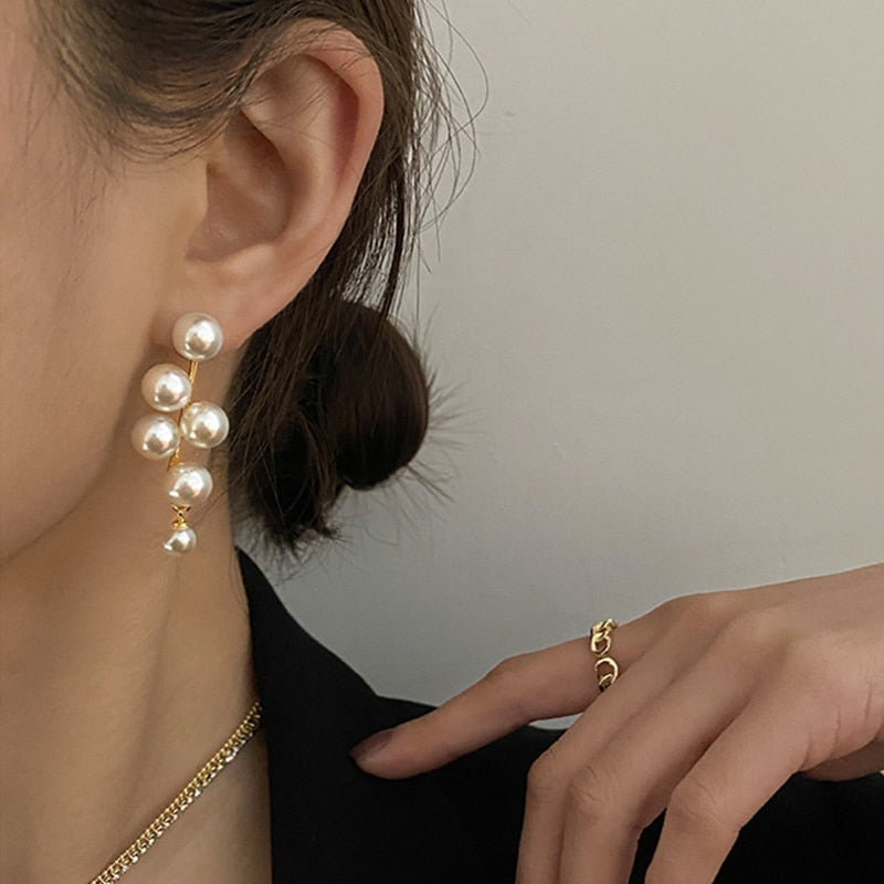 2021 New Fashion Korean Oversized White Pearl Drop Earrings for Women Bohemian Golden Round Zircon Wedding Earrings Jewelry Gift