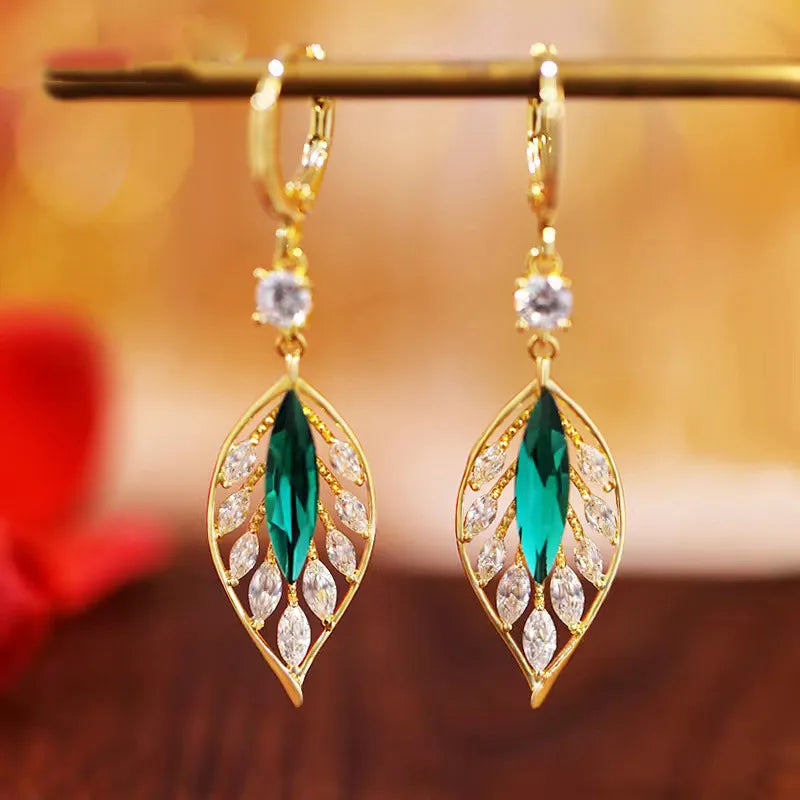 Leaf Earrings, Elegant and High-end 2023 European and American Fashion New Women and Jewelry, Banquet Party Gifts for Couples