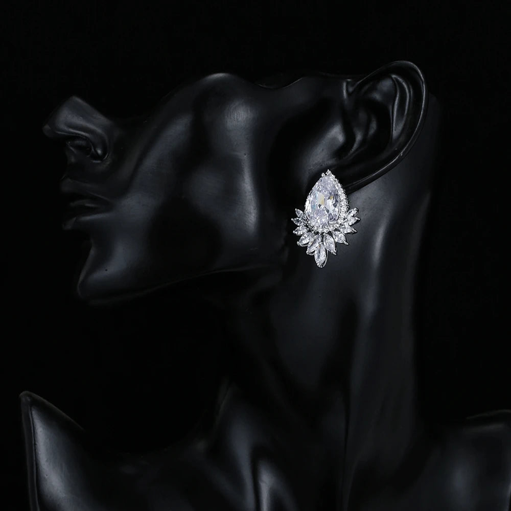 Fashion Teardrop Cubic Zirconia Silver Color Stud Earrings Luxury Leaf Bridal Wedding Brincos Jewelry for Women