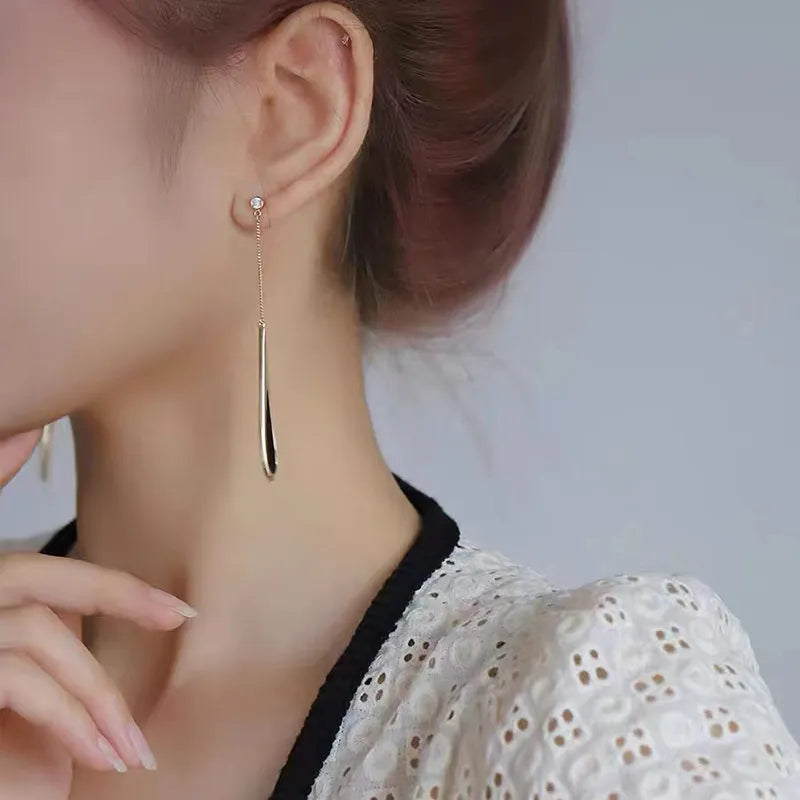 European and American Black Drop Tassel Long Earrings 2023 New Fashion Party Luxury Accessories For Women‘s Temperament Jewelry