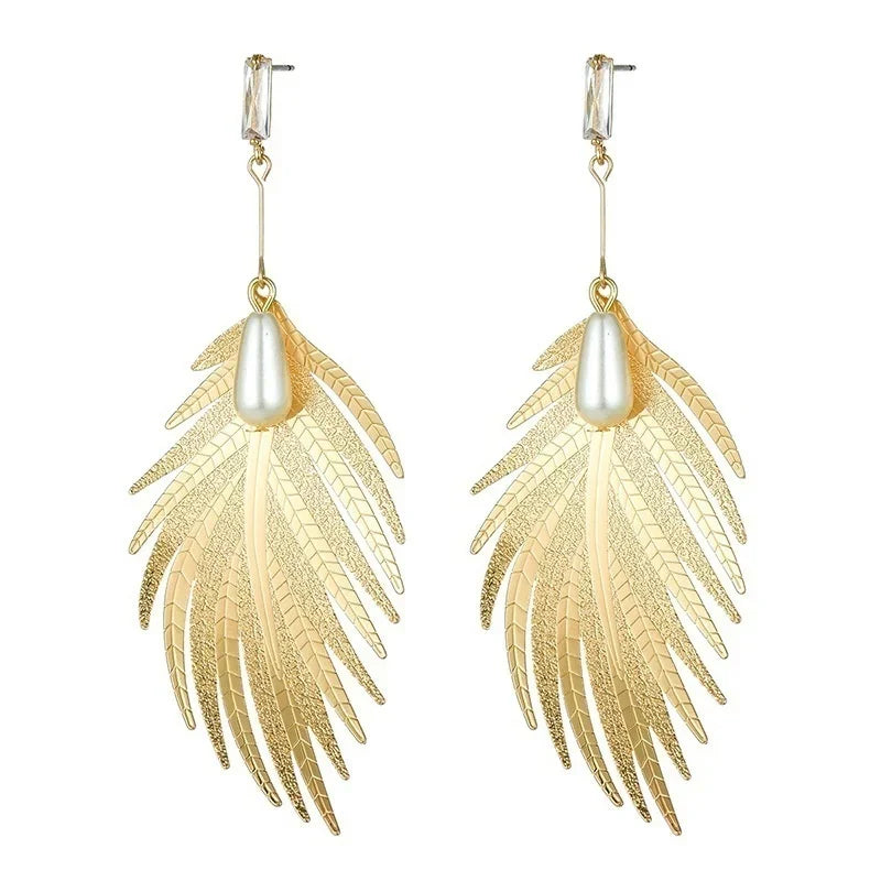 Alloy Exaggeration Heart Leaf Earrings Trendy Pearl Feather Charming Dangler