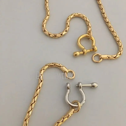 Horse Shoes Snaffle Shackle Carabiner Lock Clasp Charm Choker Stainless Steel Snake Chain Necklace Anchor Sailor Jewelry Women