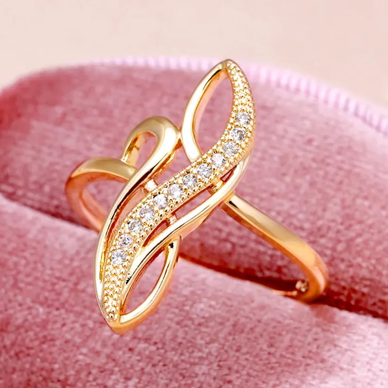 Huitan Simple Fashion Design Finger Ring Lady Engagement Ceremony Accessories with Shiny Zirconia Gold Color Jewelry for Women