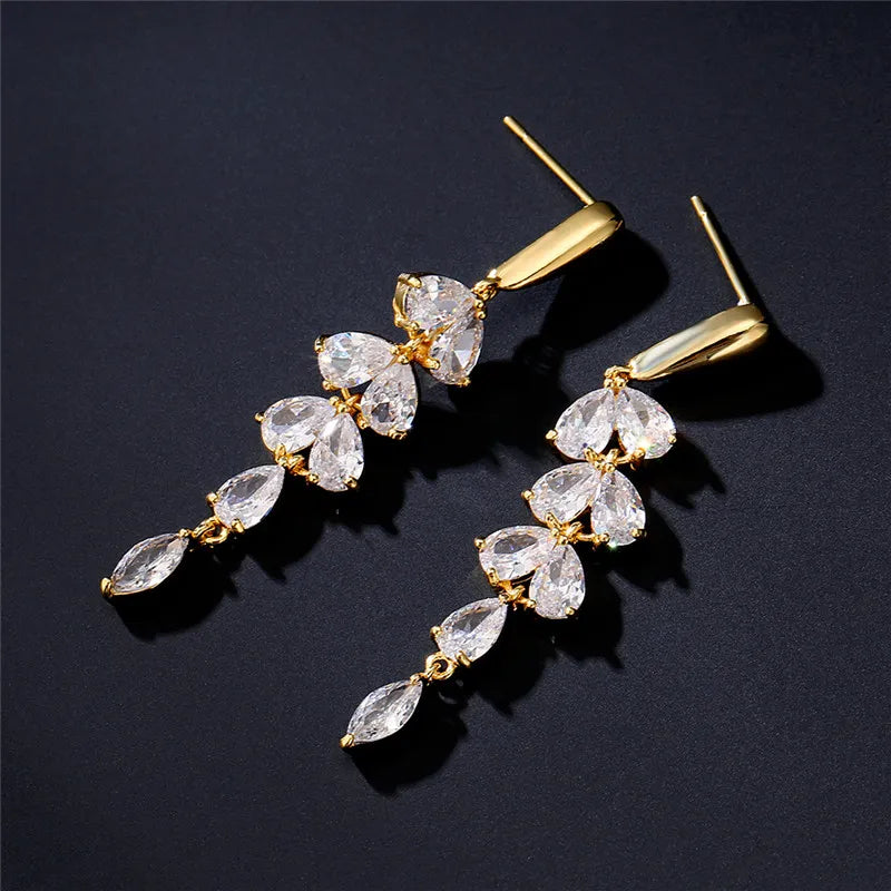 ZAKOL Korean Charm Gold Color Leaves Earring for Women Exquisite Zirconia Dangle Earrings Elegant Crystal Wedding Jewelry EP2908